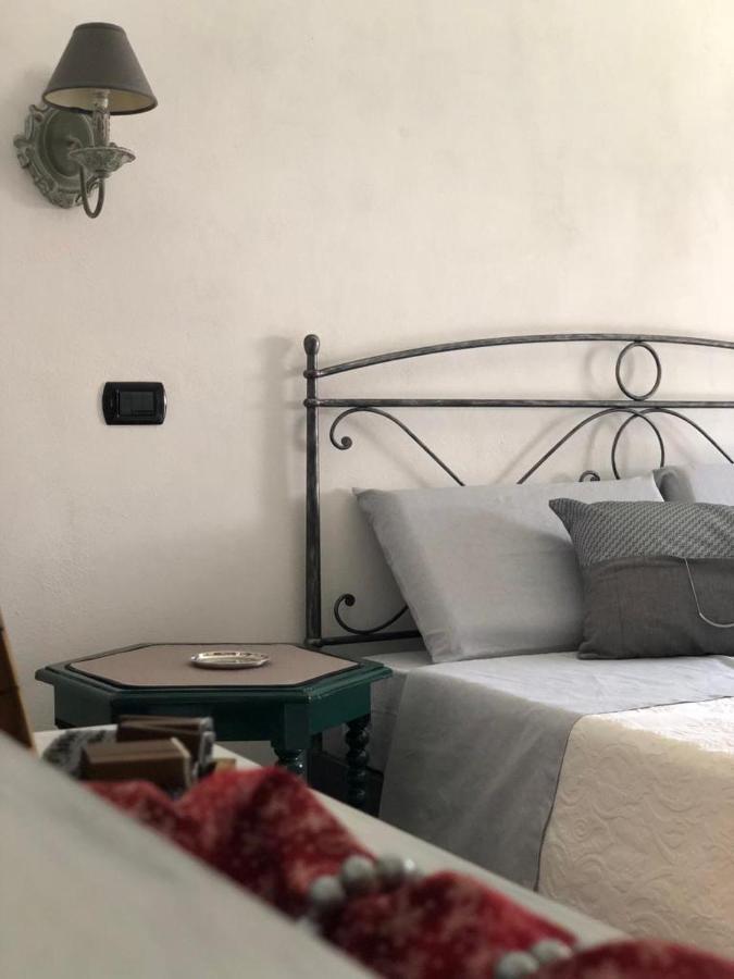 Casa di Aristide Apartment Erba Bagian luar foto