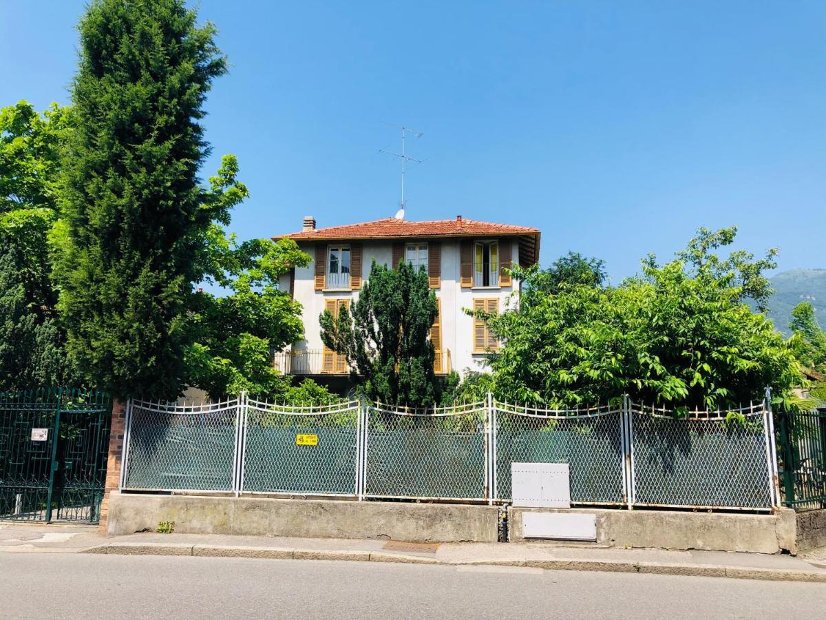 Casa di Aristide Apartment Erba Bagian luar foto