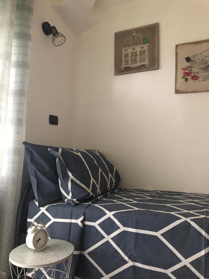 Casa di Aristide Apartment Erba Bagian luar foto