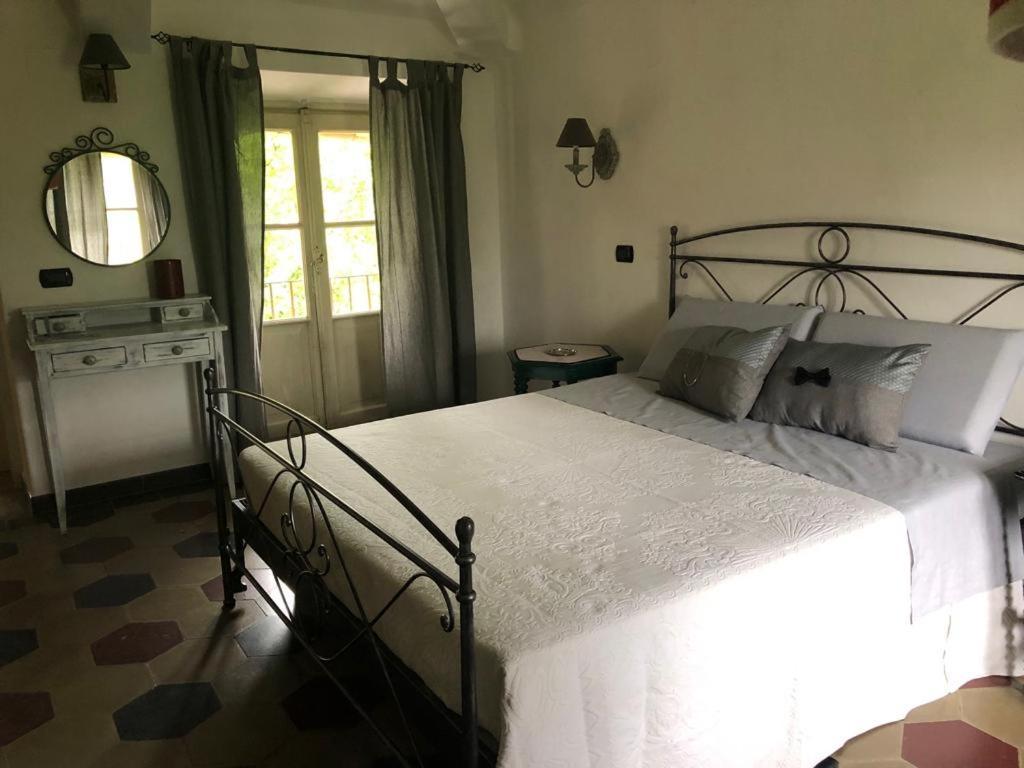 Casa di Aristide Apartment Erba Bagian luar foto
