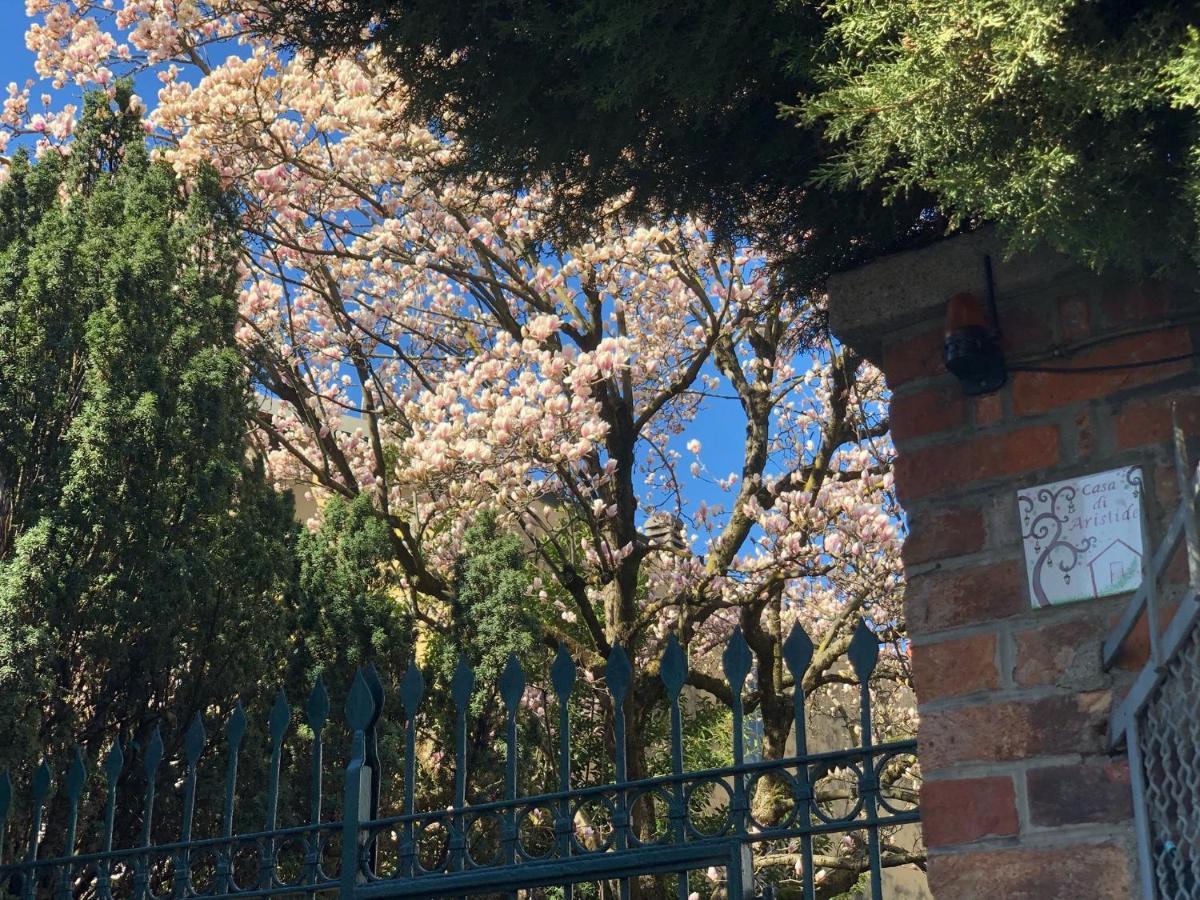 Casa di Aristide Apartment Erba Bagian luar foto